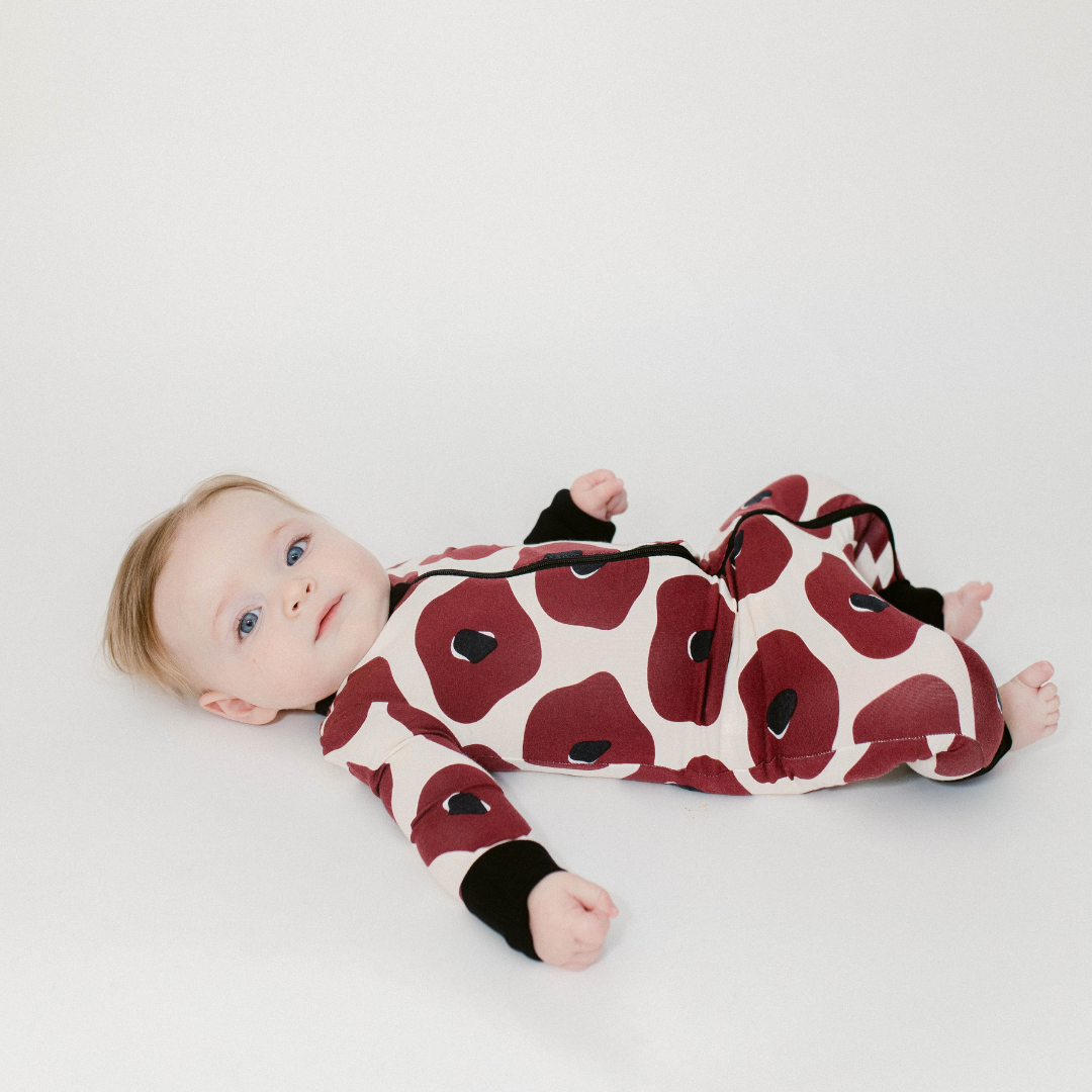 The Poppy in Bold Poppies – Coconut Pops The Poppy in Bold Poppies – Coconut Pops